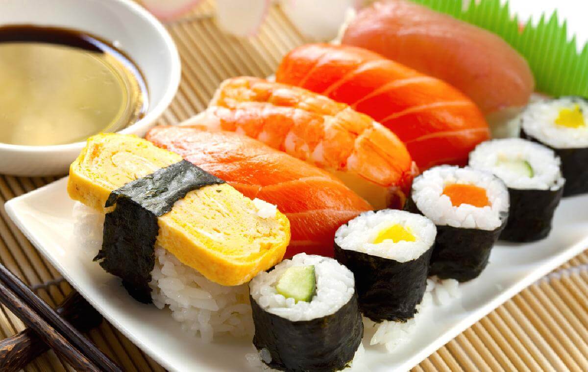 一般最常见的寿司需要哪些材料？