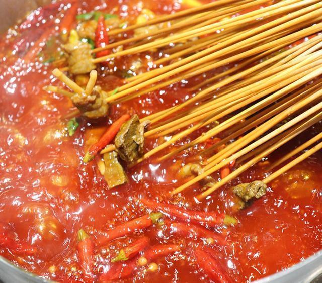 重庆签友牛肉串串香加盟开店歩骤