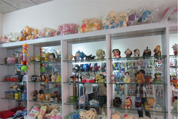 十元精品店遍布国内各地 十元精品店遍布国内各地