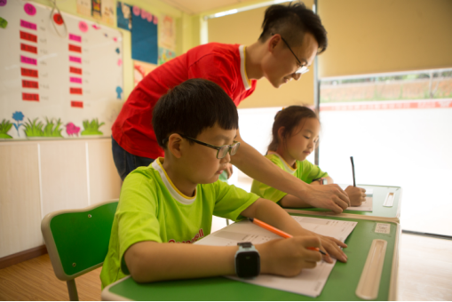学生托管.jpg