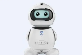  Home robots are invited to join