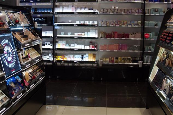 化妆品折扣店加盟