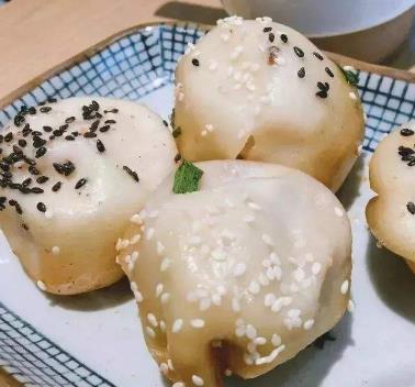  Fried Dumpling Shop is sincerely invited to join