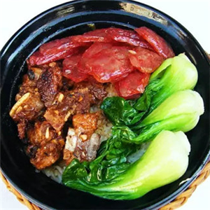 排骨煲仔飯