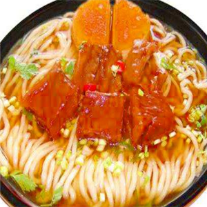 酸辣牛肉面