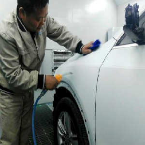 汽車鈑金噴漆