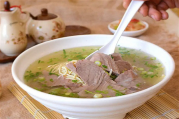 牛肉湯連鎖加盟