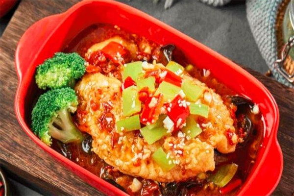 烤魚撈飯加盟