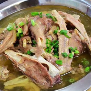 老鵝火鍋
