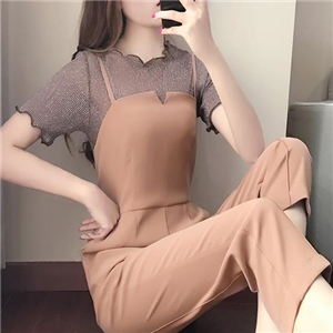 女性時裝
