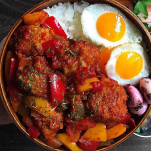 特色蓋飯