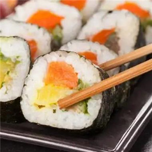 连锁寿司店