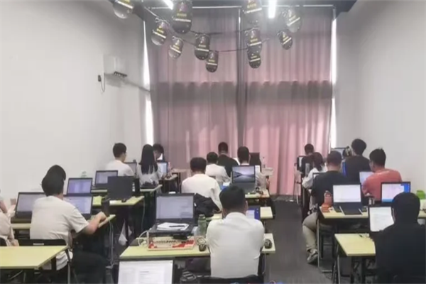 成人技能培训学校加盟